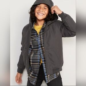 Old Navy Hooded Canvas Utility Bomber Jacket size 14/16 but fits more like a 12.